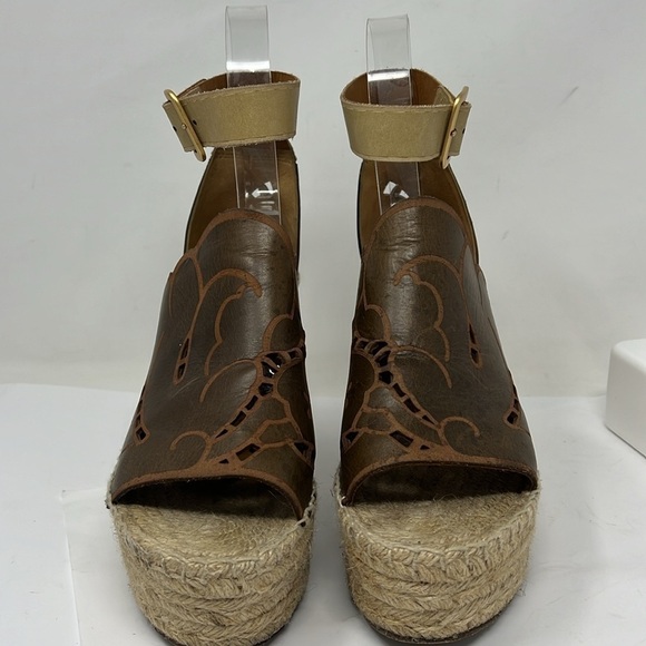 Chloé Sz 39/US 9 Brown Tooled Laser Cut Platform Wedge Espadrille Sandals - Picture 3 of 12
